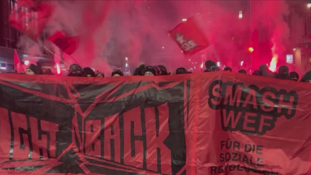 Deshalb hielt sich die Polizei bei der WEF-Demo in Zürich zurück