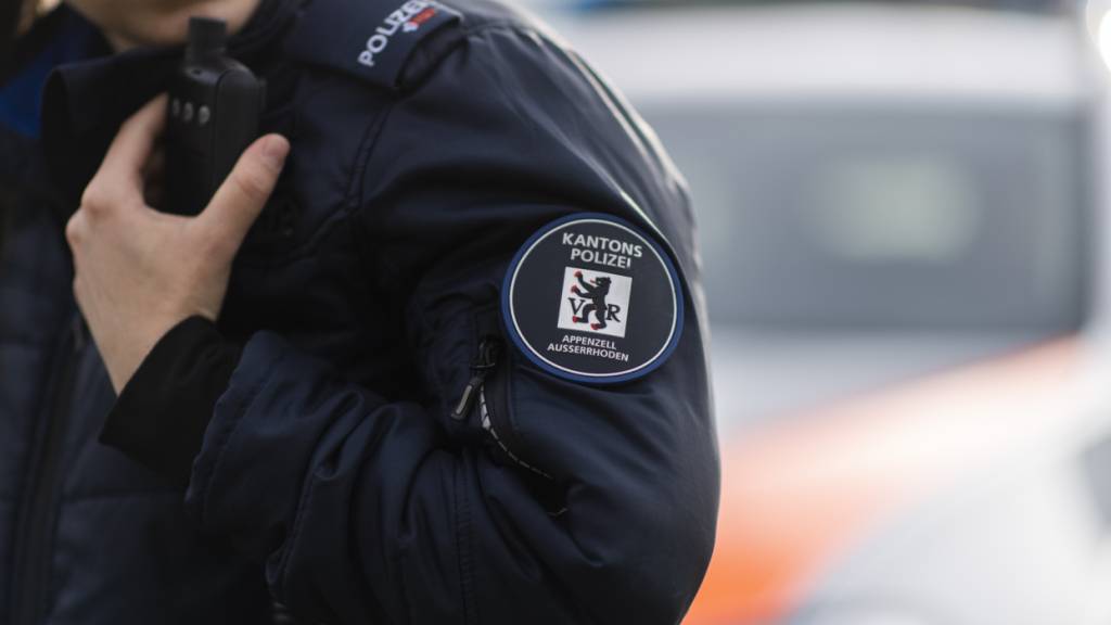 Auto erfasst in Herisau 73-jährigen Fussgänger