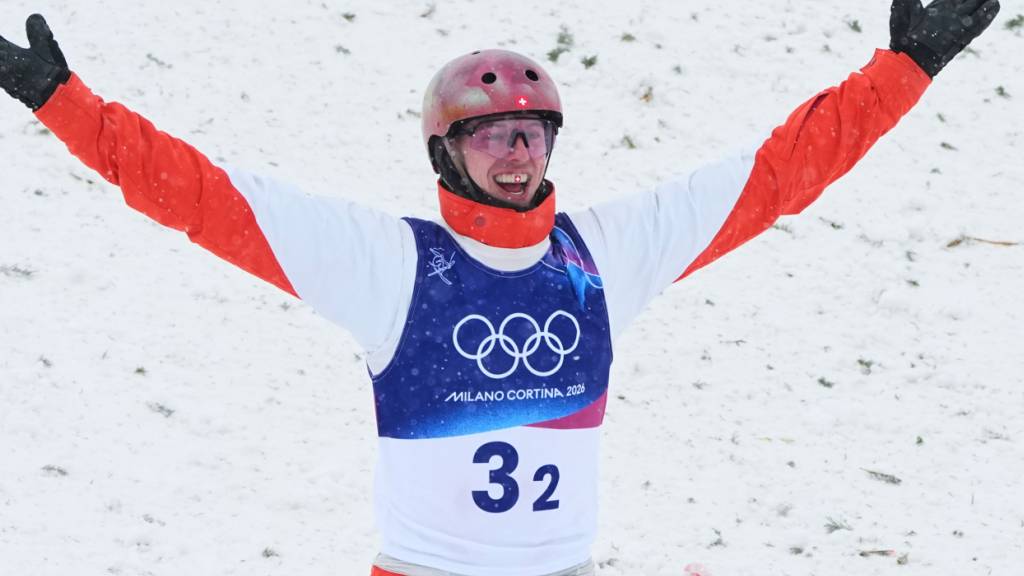 Pirmin Werner gewinnt Silber im Aerials-Team-Wettkampf
