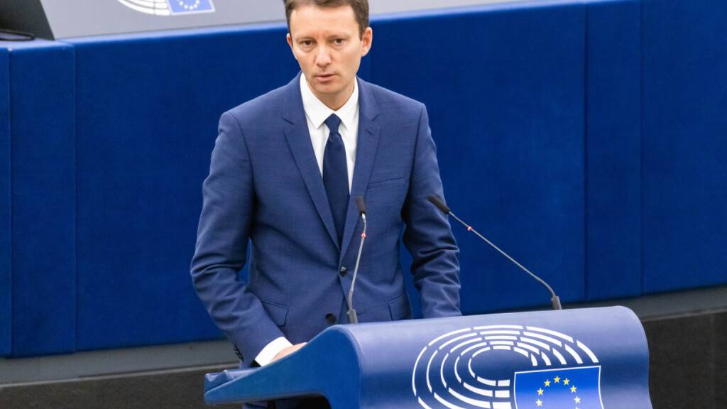 Neuer Premier in Rumänien vorgeschlagen - Mehrheit fraglich