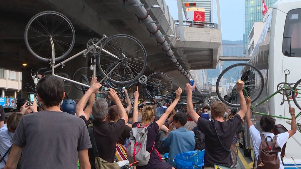 «Critical Mass»: Velodemo verlief nach Dialog mit Polizei reibungslos