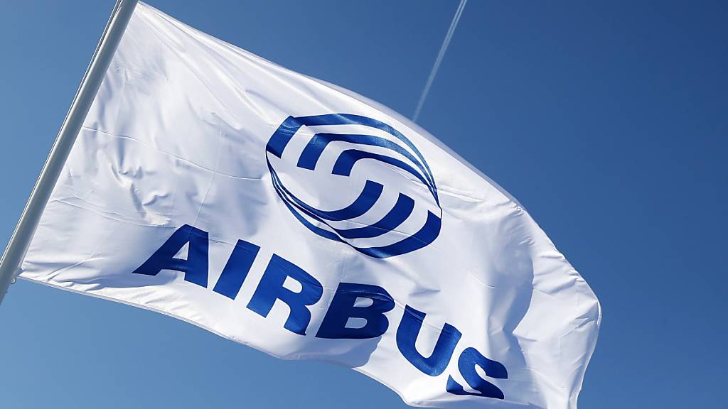 Beim europäischen Luftfahrtkonzern Airbus haben die Auslieferungen von Flugzeugen im Mai wieder zugelegt. (Archivbild)