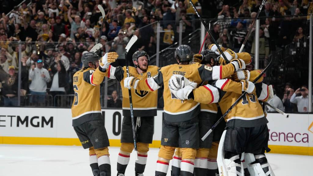 Grosser Jubel in Las Vegas: Die Golden Knights gewinnen die Halbfinal-Serie gegen die Colorado Avalanche deutlich und spielen zum zweiten Mal um den Stanley Cup