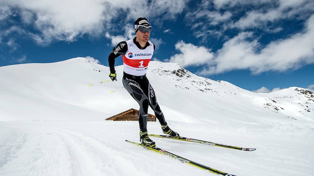 Dario Cologna siegt zum Auftakt der Tour de Ski