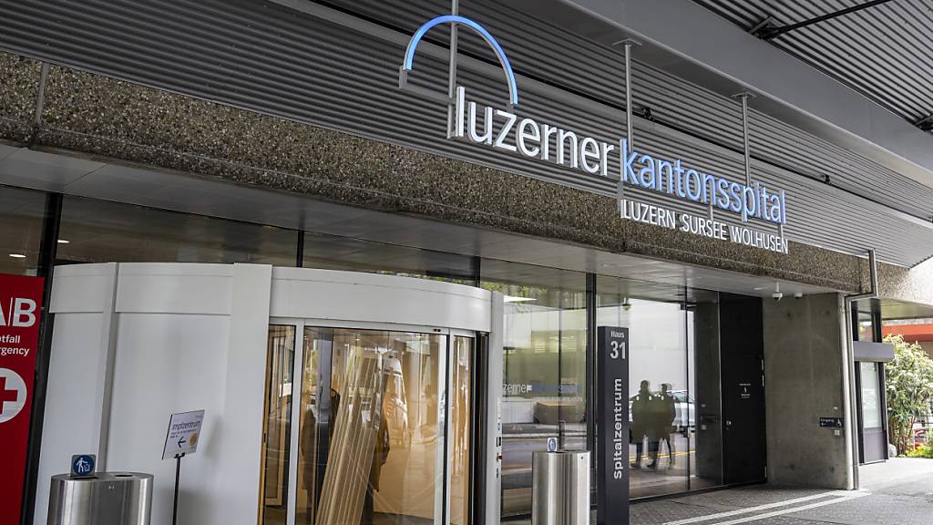 Auf dem Areal des Luzerner Kantonsspitals wird ein neues Kinderspital für die Zentralschweiz gebaut. (Archivaufnahme)