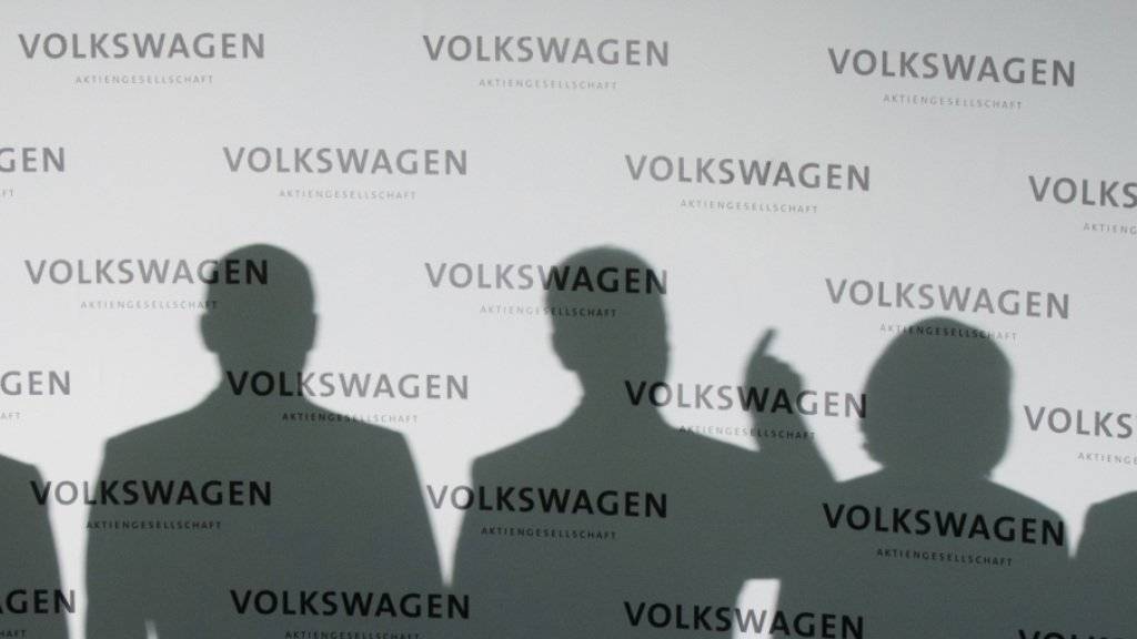 Die Manager von Volkswagen im Visier der Justiz: Die Braunschweiger Staatsanwaltschaft ermittelt wegen möglicher Untreue von Managern bei der Vergütung des VW-Bezirksrats. (Archivbild)