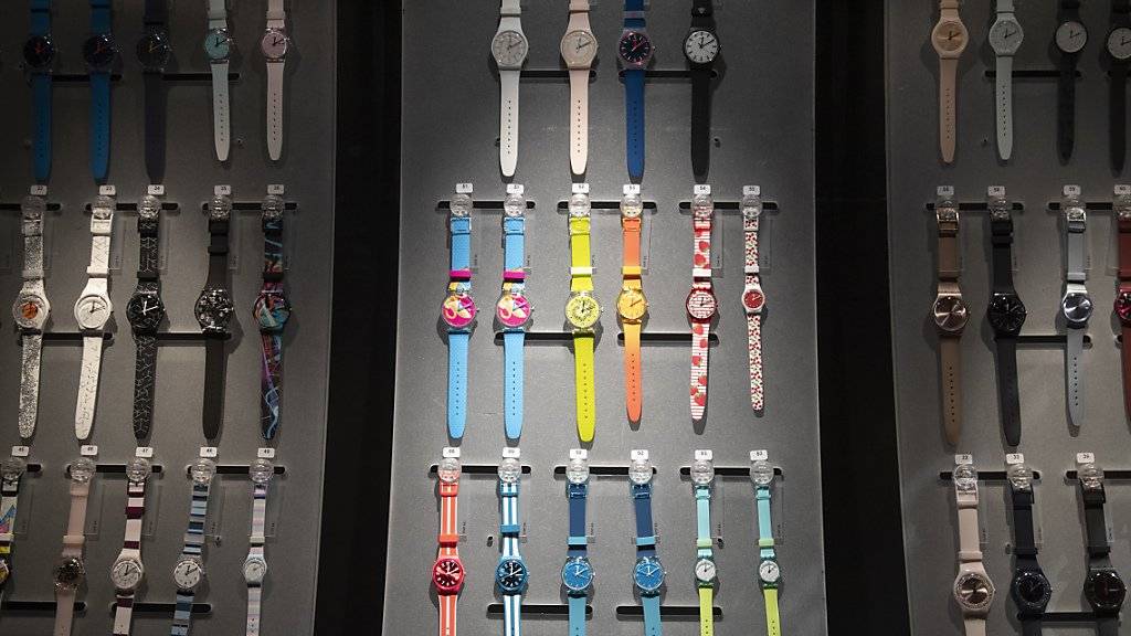 Die Uhren von Swatch waren im ersten Semester weniger gefragt als zuletzt. (Archivbild)