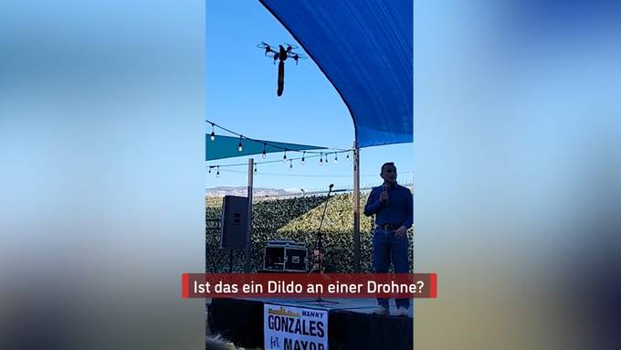 Dildo-Drohne crasht Wahlkampf-Veranstaltung