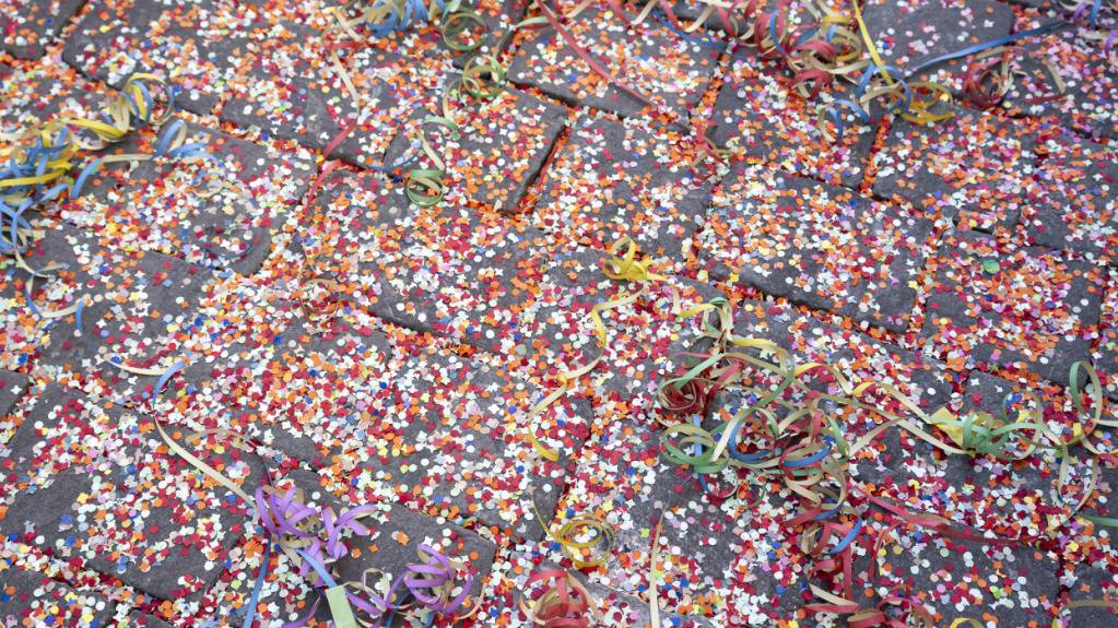 Jedes Jahr zieht die Fasnacht von Roveredo rund 20'000 Menschen an. Es ist eine der meistbesuchten Veranstaltungen der italienischen Schweiz. (Symbolbild)