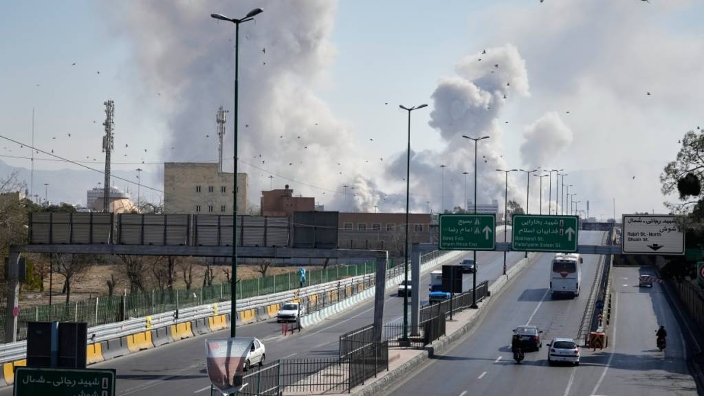 Iranische Medien melden Explosionen in Teheran