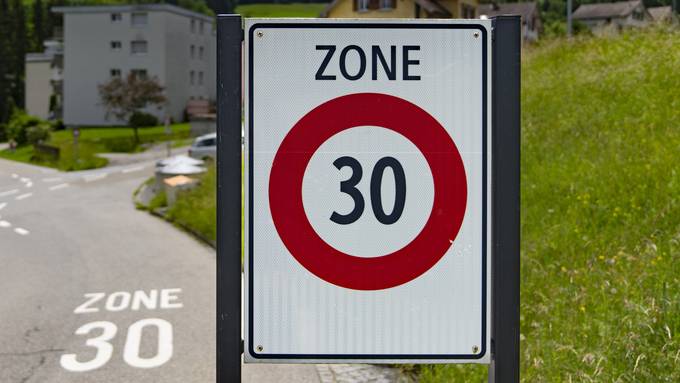 Kantonsrat will keine Tempo-30-Strecken auf Hauptstrassen