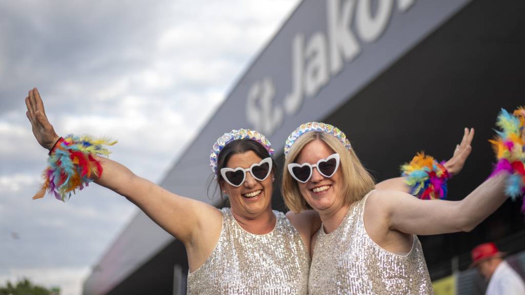 Bilder von ESC-Fans aus Basel gingen um die Welt. Der Tourismus konnte davon profitieren, während es bei der St. Jakobshalle noch abzuwarten gilt. (Archivbild)