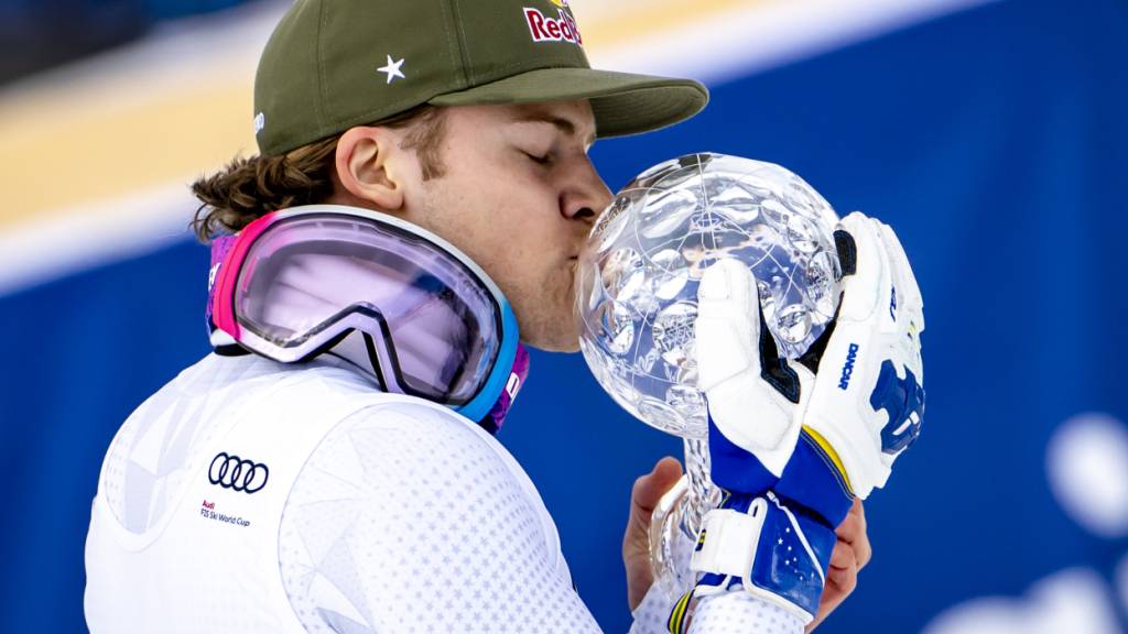 Lucas Pinheiro Braathen gewinnt seine zweite kleine Kristallkugel - die erste für Brasilien und die erste im Riesenslalom