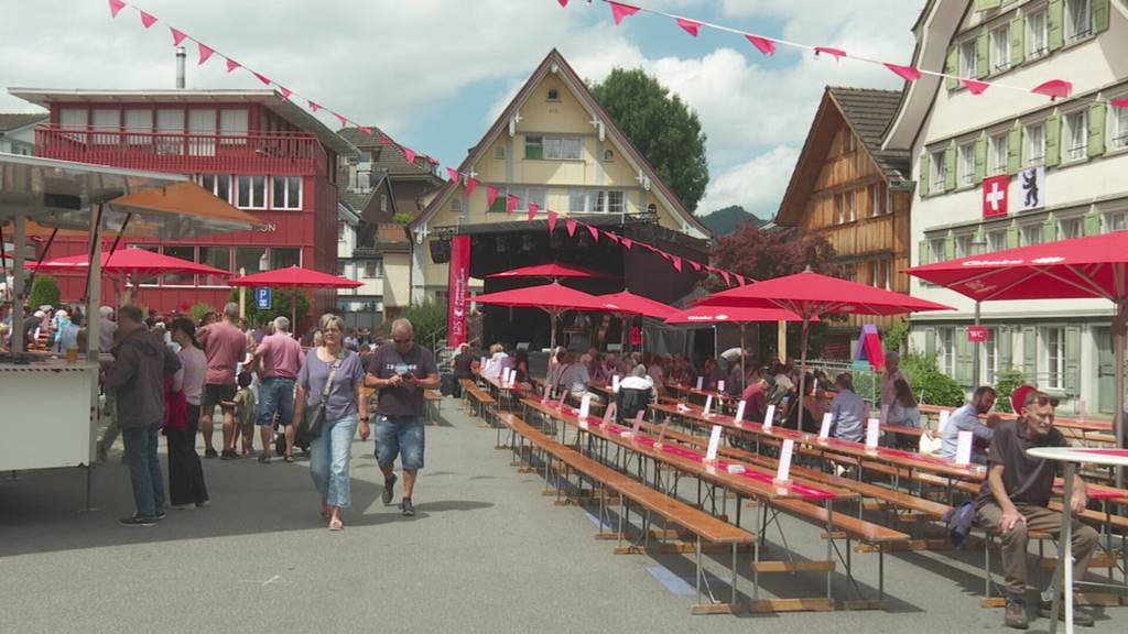 Party in Appenzell: Kantonalbank feiert 125-Jahr-Jubiläum