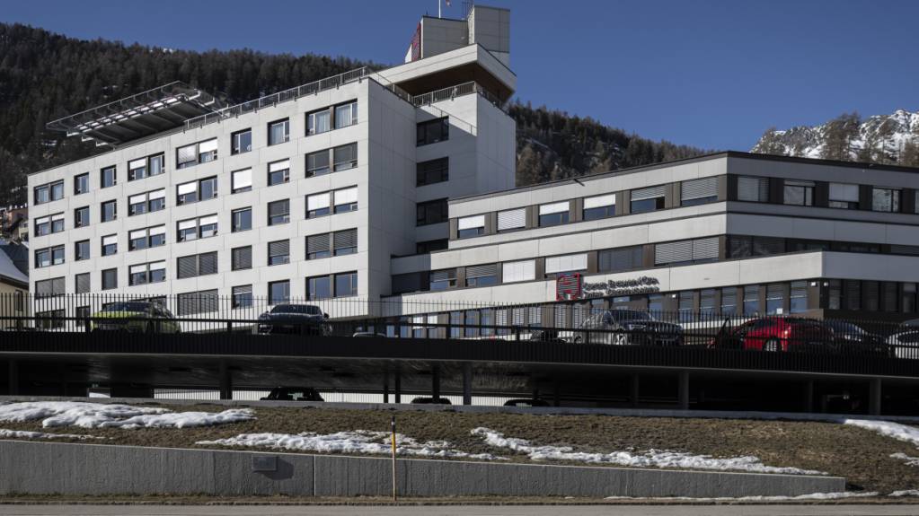 Das Spital Oberengadin in Samedan ist das zweitgrösste Spital im Kanton Graubünden. (Archivbild)