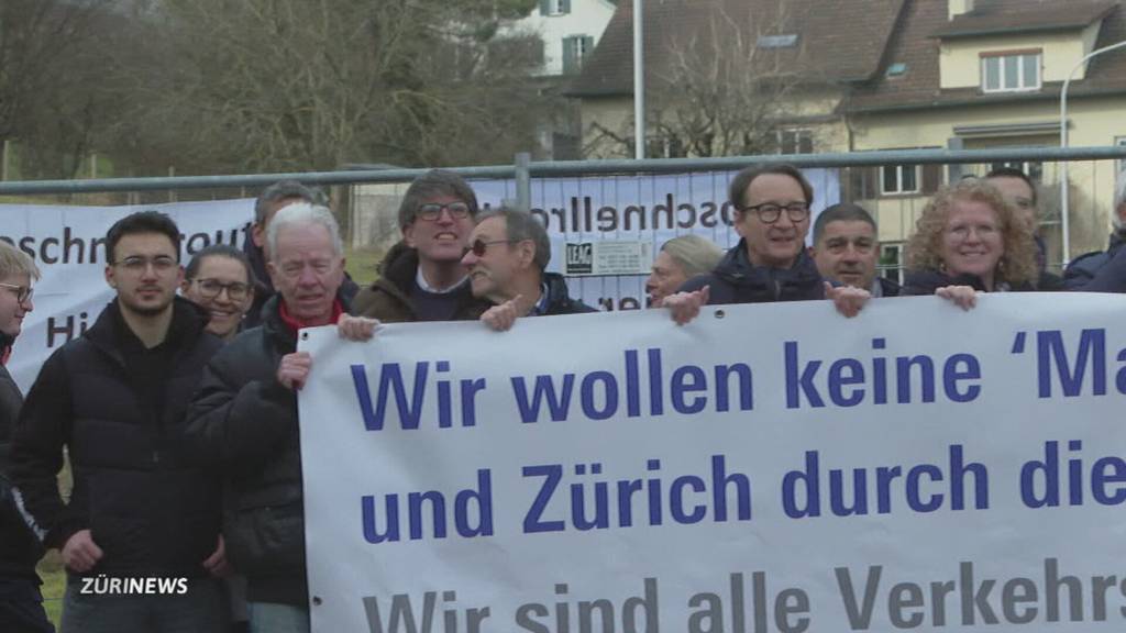 Protest gegen geplante Velo-Schnellroute in Wollishofen