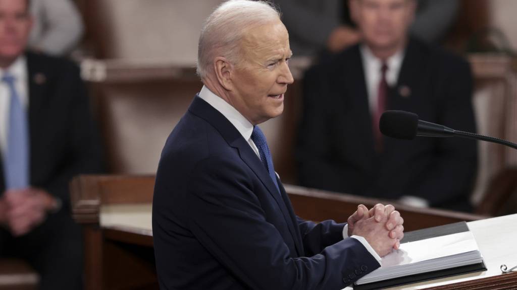 Joe Biden, Präsident der USA, spricht zu Abgeordneten bei seiner Rede zur Lage der Nation im Kapitol. Foto: Win Mcnamee/Pool Getty Images North America via AP/dpa