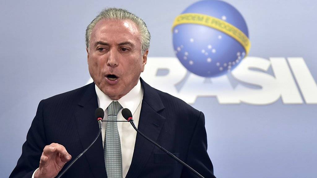Brasiliens Präsident Temer will trotz des wachsenden Drucks nicht zurücktreten.