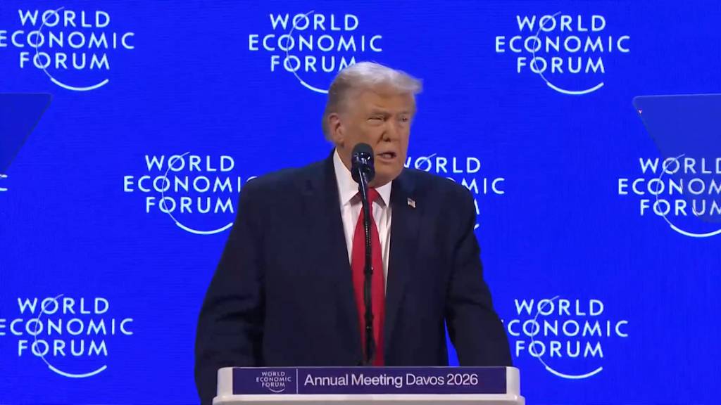 Donald Trump tritt am WEF in Davos ans Rednerpult