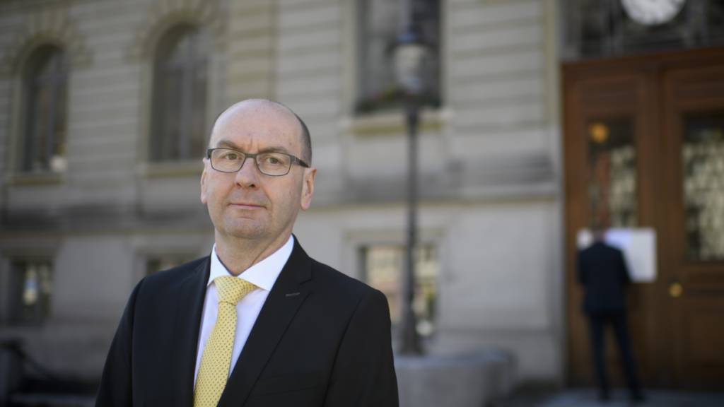 Sieben Kandidierende wollen in die fünfköpfige Glarner Regierung