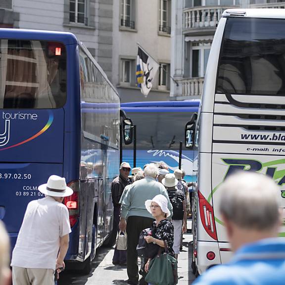 Gruppenreisende sollen durch einen Tunnel in die Luzerner Altstadt gelangen