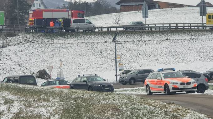 Tödlicher Unfall: Mann von Lieferwagen erfasst