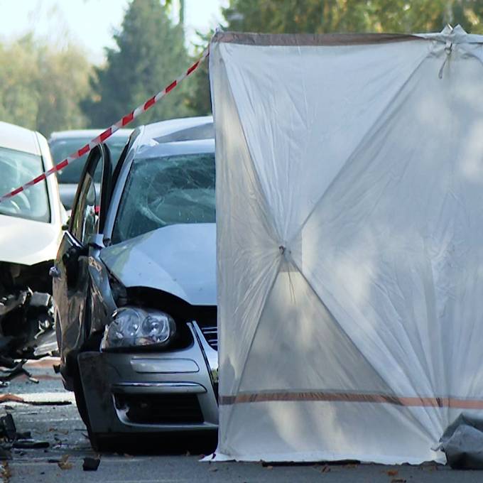 Autounfall in Münchenbuchsee fordert einen Toten