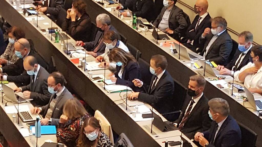 Der Bündner Grosse Rat hält auch die Februar-Session wegen der Corona-Pandemie in Davos ab.