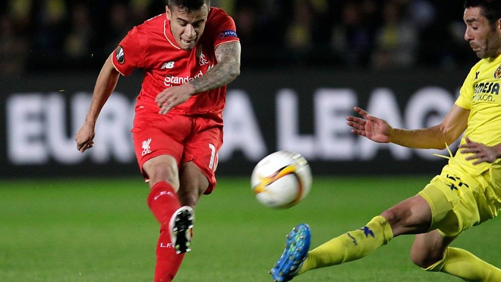 Liverpools Philippe Coutinho (links) gegen Villarreals Bruno Soriano