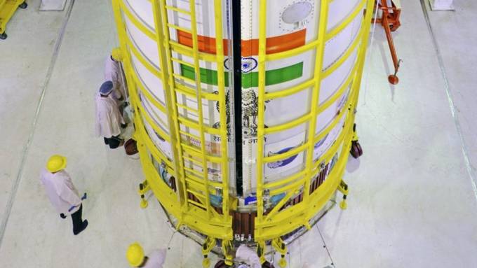 Indien bringt 104 Satelliten auf einmal in Umlaufbahn