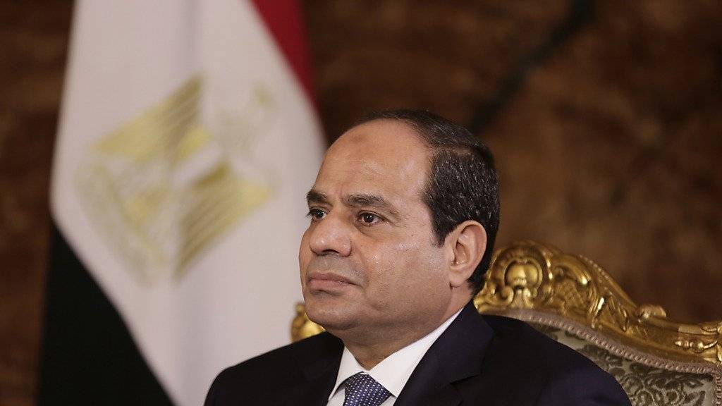 Hat nach Medienberichten um einen IWF-Kredit in der Höhe von sieben Milliarden Dollar gebeten: Ägyptischer Präsident al-Sisi. (Archivbild)
