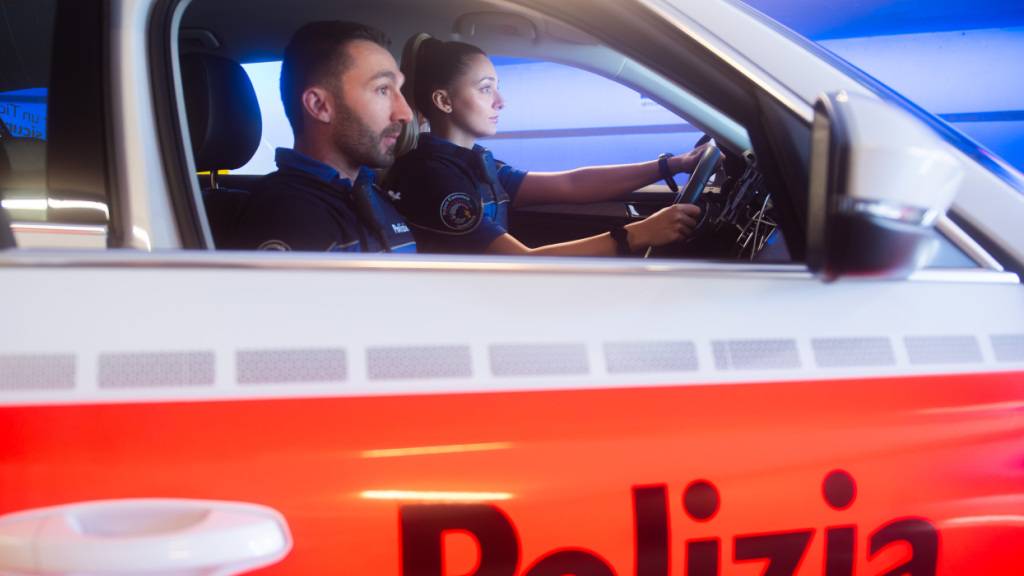 Die Tessiner Kantonspolizei vermutet, dass das Feuer auf dem Dach in Chiasso ausbrach, als vier Arbeiter mit einem Gasbrenner Arbeiten ausführten. (Symbolbild)