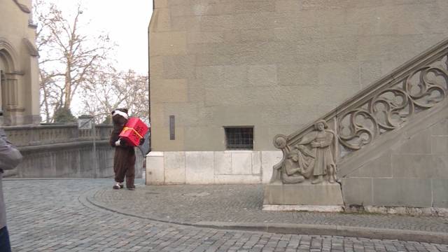 Schnegg lehnt Geschenk dankend ab