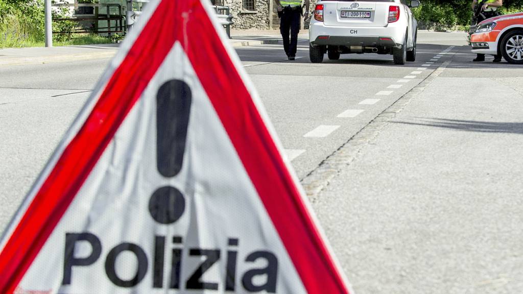 Drei verletzte Polizisten bei Explosion in Leontica TI