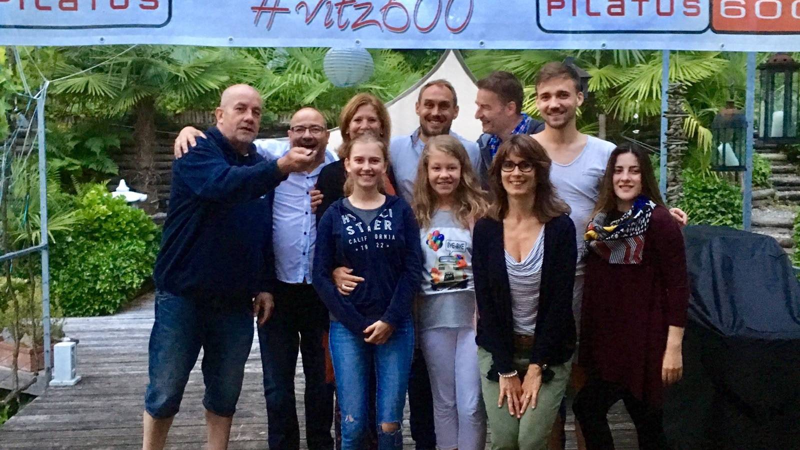 HIT 600: Barbara & Freunde feiern durch
