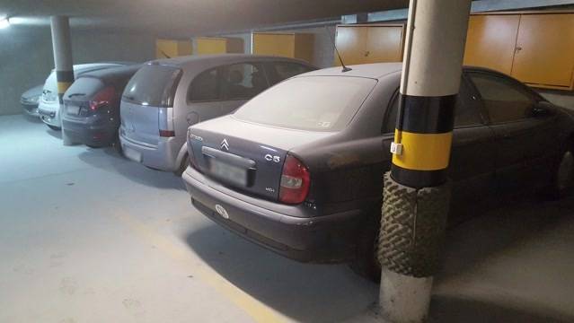 Sauerei: 60 Autos mit Feuerlöscher beschädigt