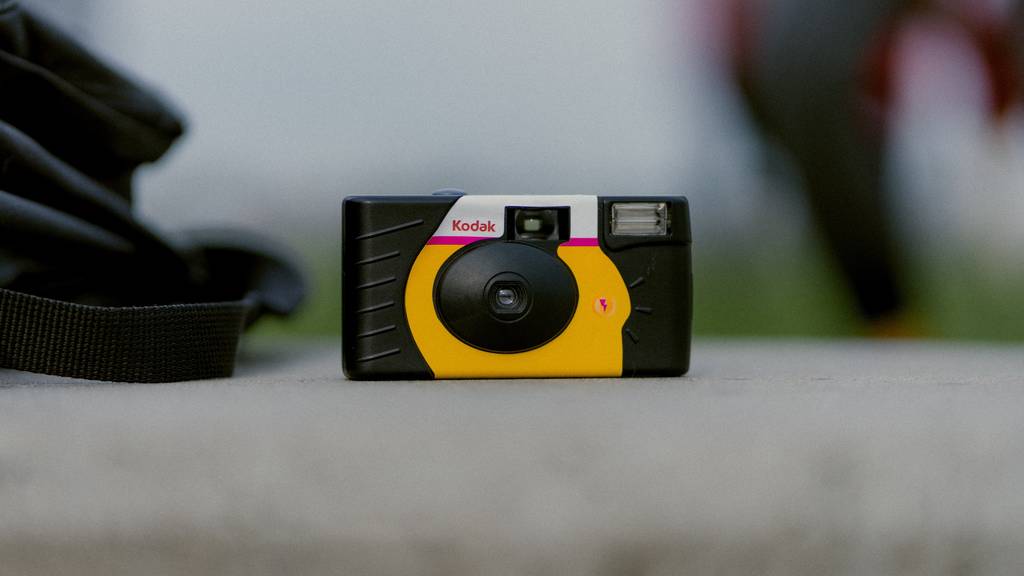 Huji Cam Fotografieren wie in den 90ern Radio 24 102.8