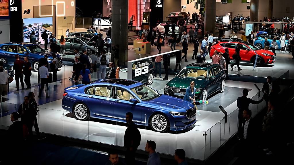 BMW will den Absatz von Luxusautos verdoppeln. (Archiv)
