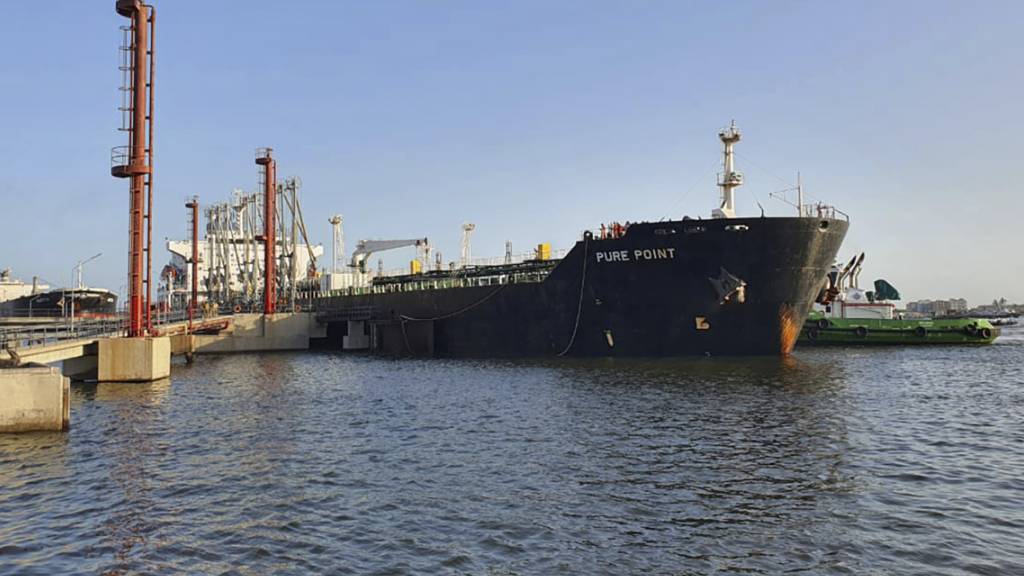 Ein russisches Ölschiff ankert im Hafen von Karachi, Pakistan. (Archivbild)