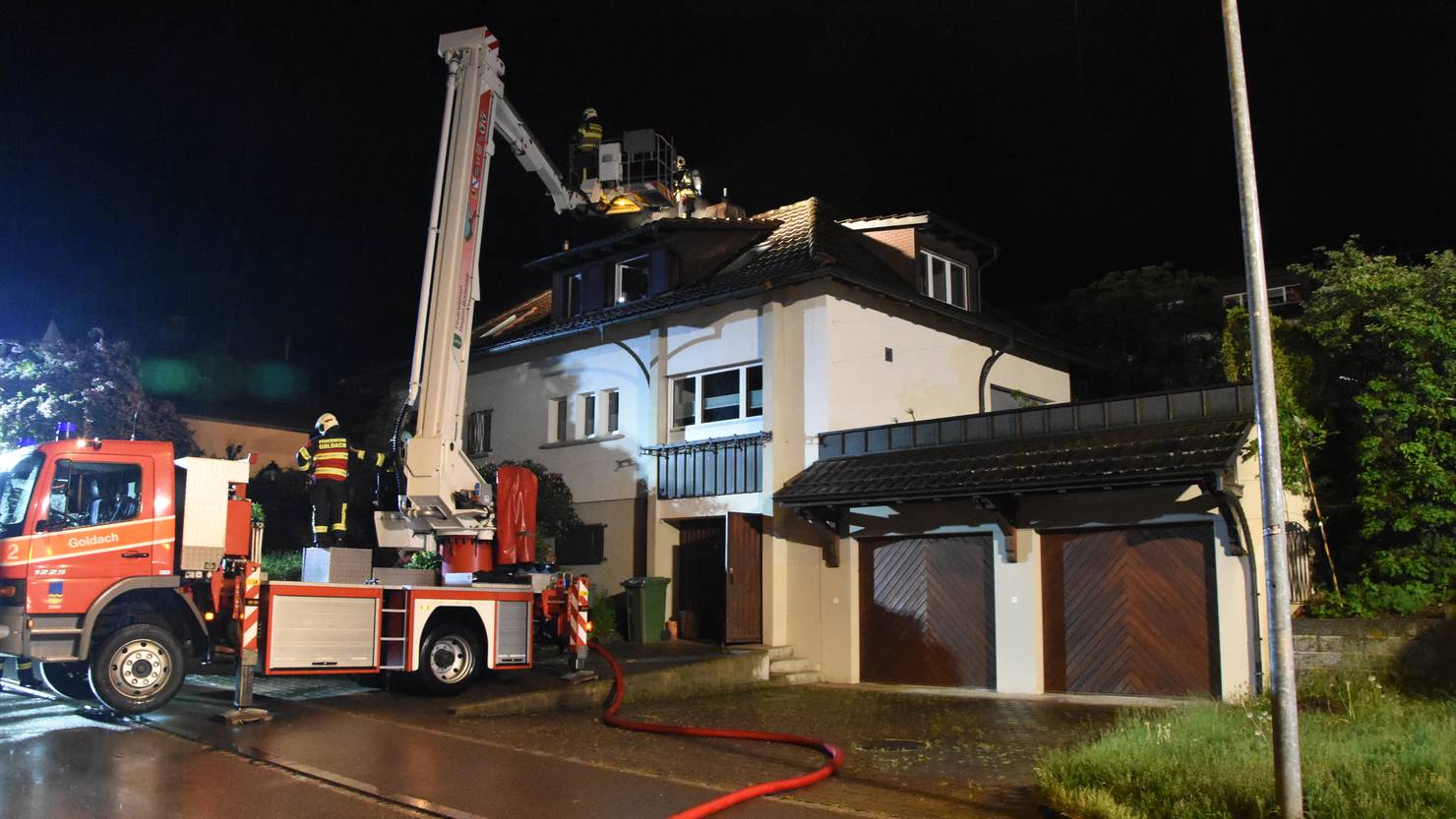 In Goldach schlägt ein Blitz in ein Einfamilienhaus ein