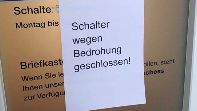 Wegen Drohung: Arbeitslosenkasse in Baden geschlossen