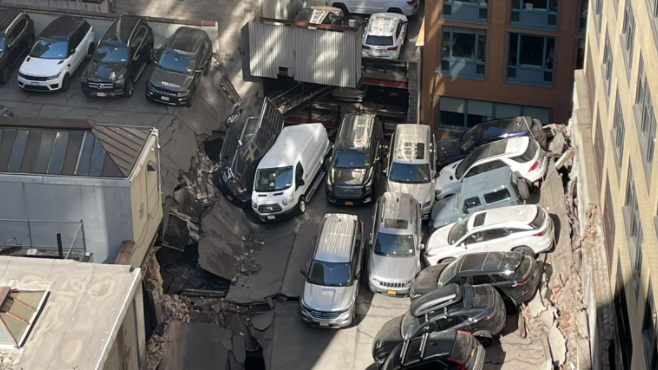 Parkhaus in New York stürzt ein – mindestens ein Toter