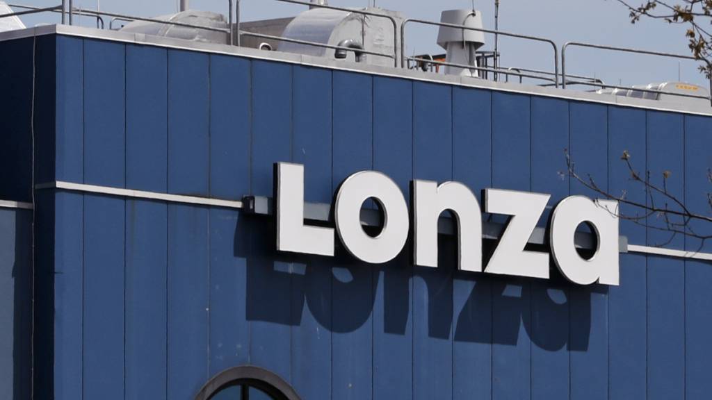 Lonza ist wieder im Wachstumsmodus. Der Pharmazulieferer hat 2025 nicht zuletzt dank des Kaufs einer grossen Produktionsanlage von Roche in Kalifornien kräftig zugelegt. (Archivbild)
