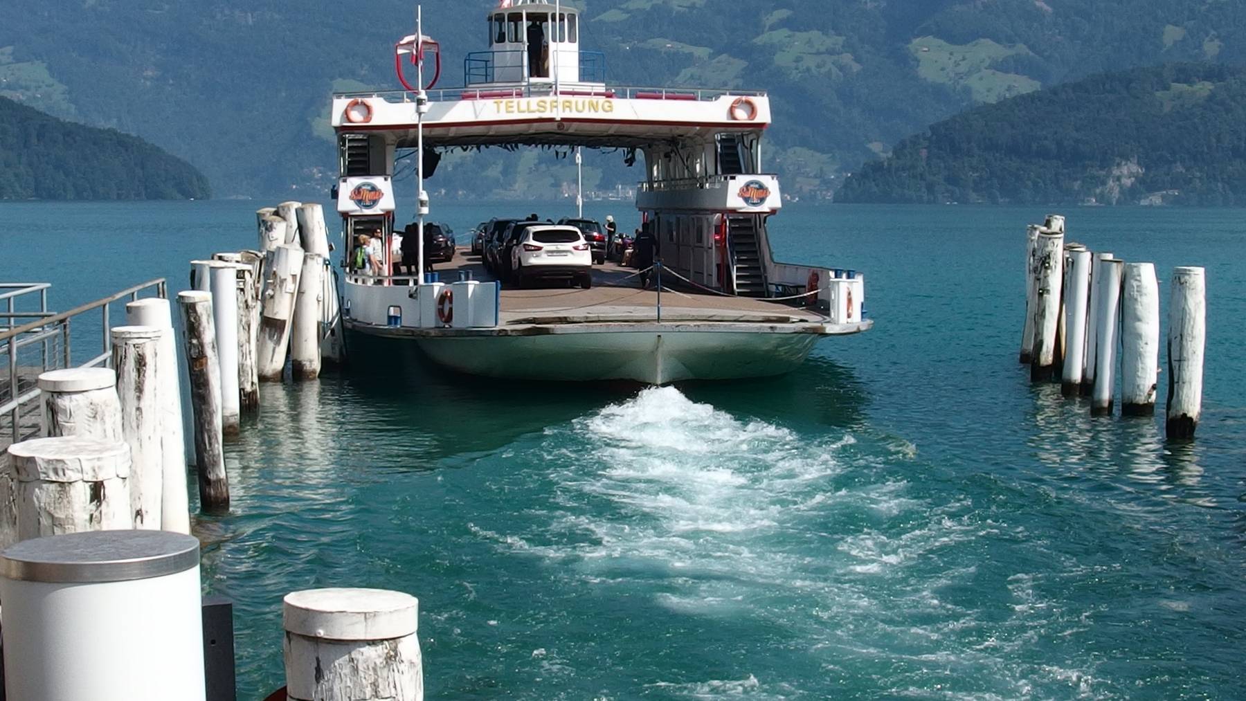 Fähre auf Vierwaldstättersee wieder in Betrieb