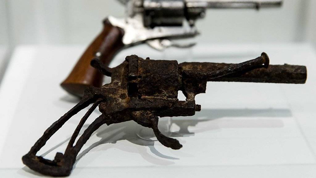 Die Waffe, mit der sich Vincent van Gogh 1890 den tödlichen Schuss beigebracht haben soll. Sie ist Teil der Ausstellung «Am Rande des Wahnsinns» im Van Gogh Museum in Amsterdam.