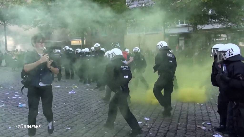 Keine Beweise: Bezirksgericht Zürich spricht Antifa-Demonstrant frei