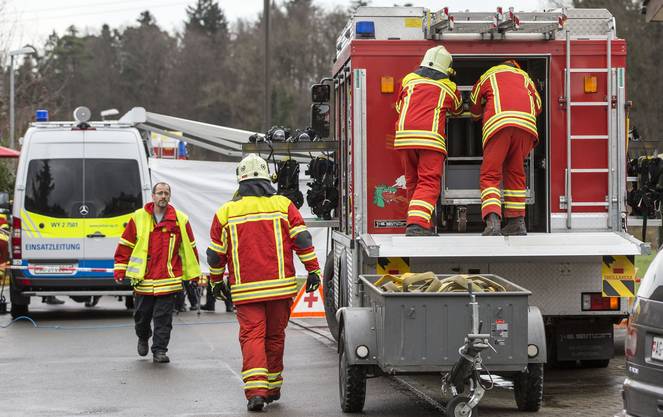 When firefighters start a house fire on Lenzhardstrasse, emergency services don't know what to expect.