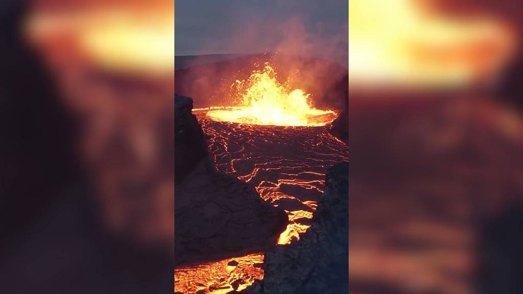 Drohnenflug über aktiven Vulkan in Island