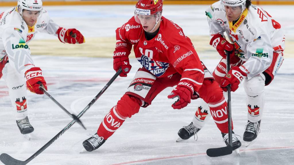 Jonas Taibel (Mitte) fällt für die kommenden Spiele der Nationalmannschaft aus