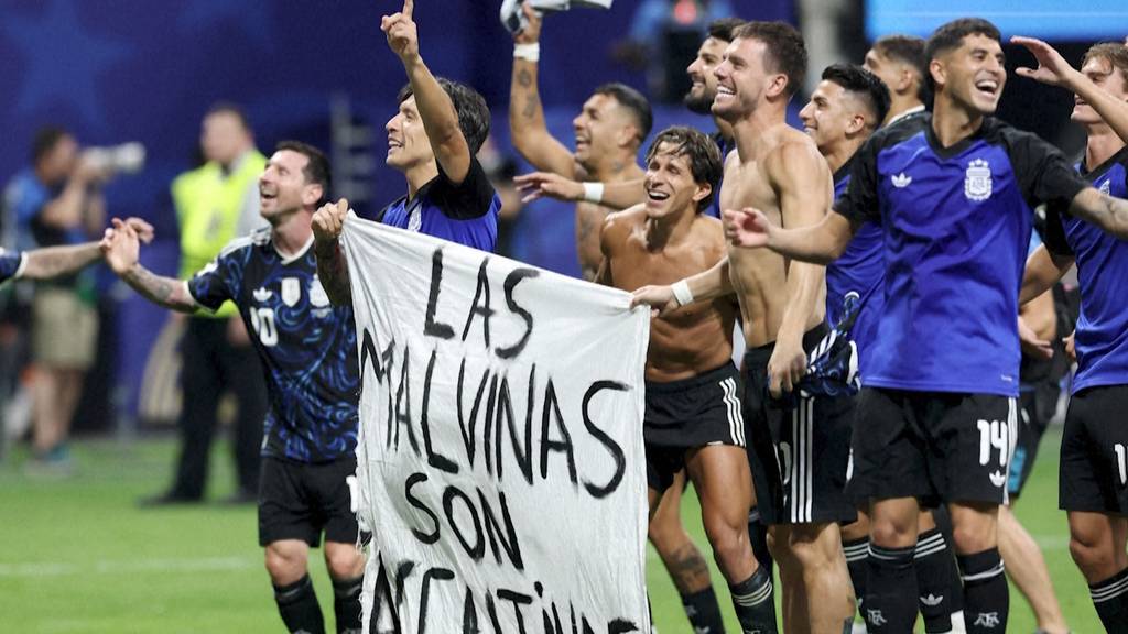 Bellingham schlägt zu, Argentinier werden politisch: kontroverse Szenen nach WM-Halbfinale